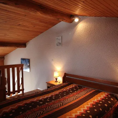 4 Pers Avec Terrasse Et Vue Montagne A - Fr-1-508b-19 Apartment *