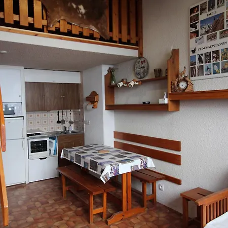 4 Pers Avec Terrasse Et Vue Montagne A - Fr-1-508b-19
